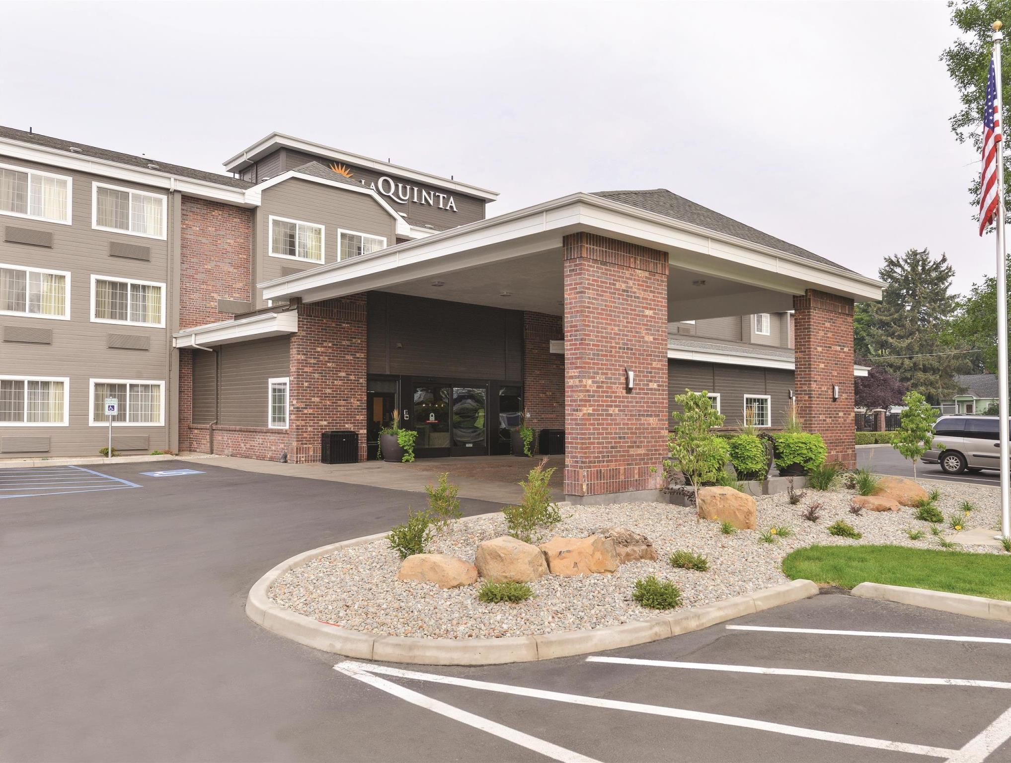 Best Western Plus Spokane North Exterior photo