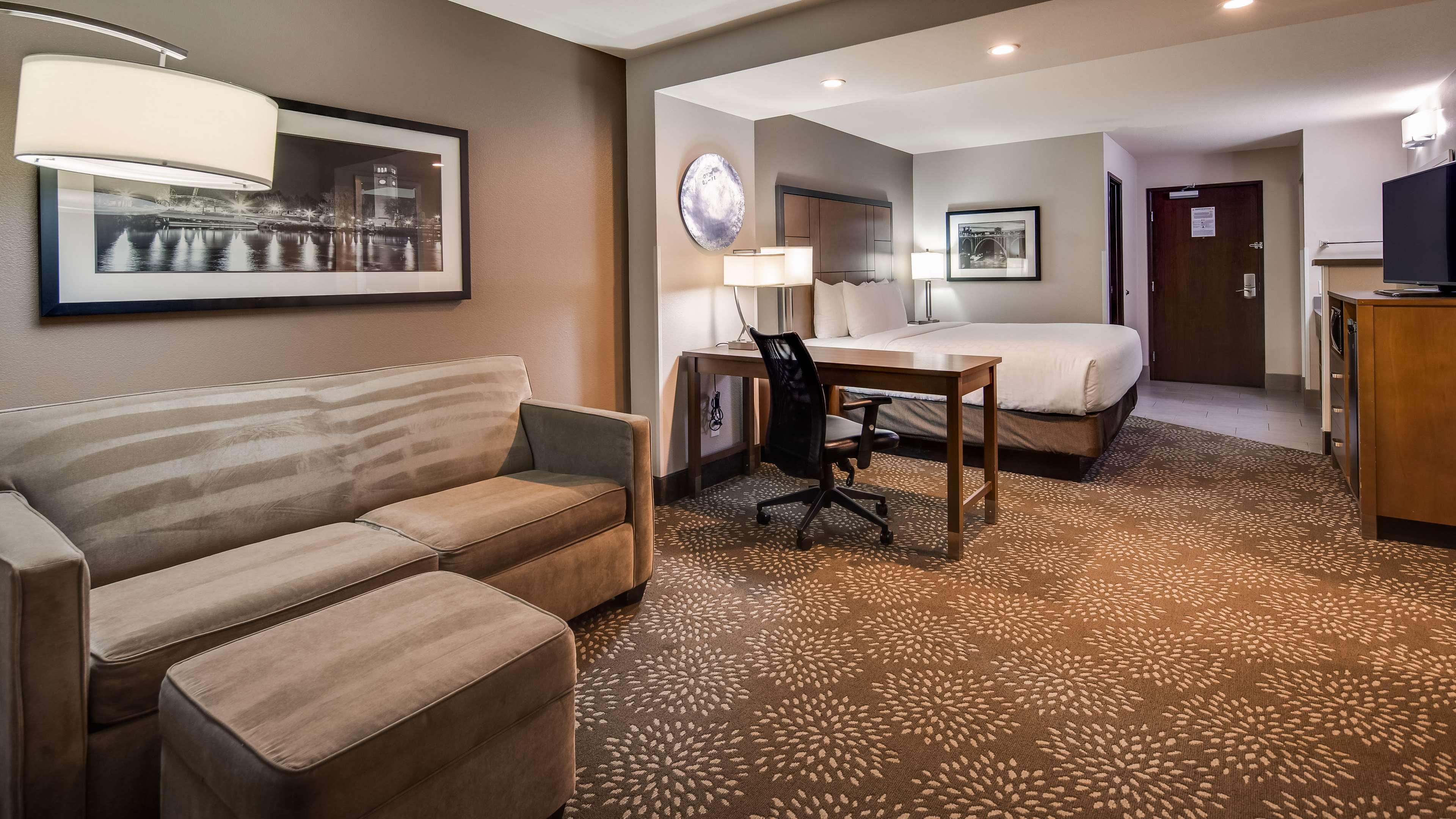 Best Western Plus Spokane North Exterior photo